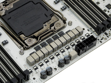 MSI X99A XPOWER Gaming Titanium 27