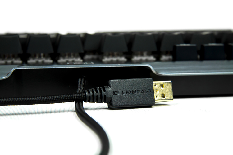 Lioncast LK300 RGB Pro 14