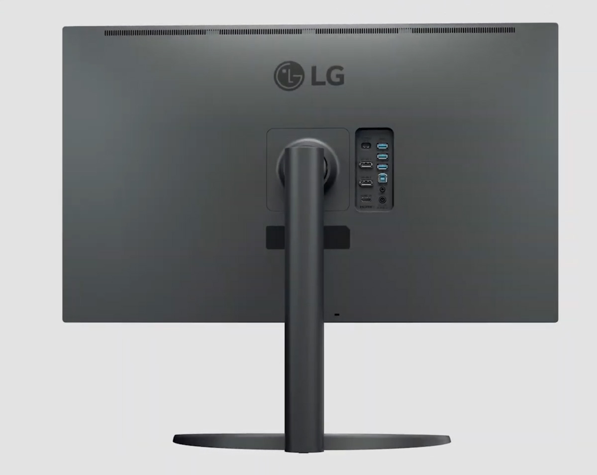 LG UltraFine 32EP950 OLED Monitor 02